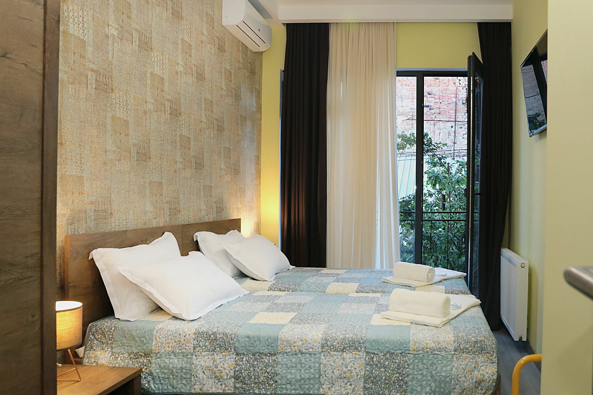 G-Old Town Hotel Tbilisi Ngoại thất bức ảnh