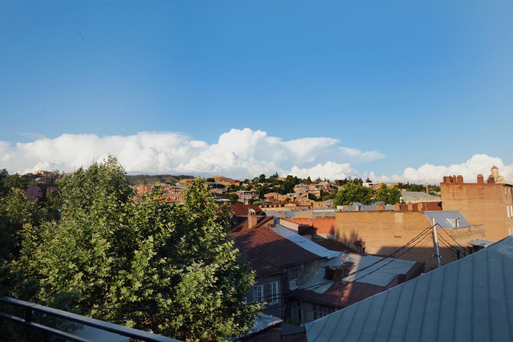 G-Old Town Hotel Tbilisi Ngoại thất bức ảnh